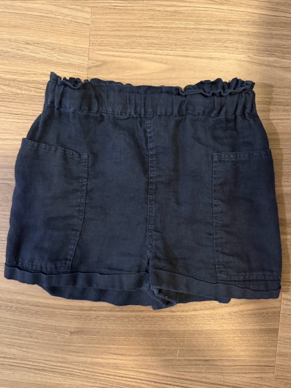 Artisan Ny Navy Linen Elastic Waist Shorts